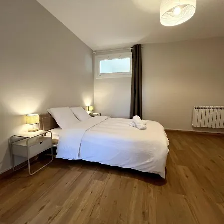 Bienvenue A L'oustalet Appt 7 Cazaubon